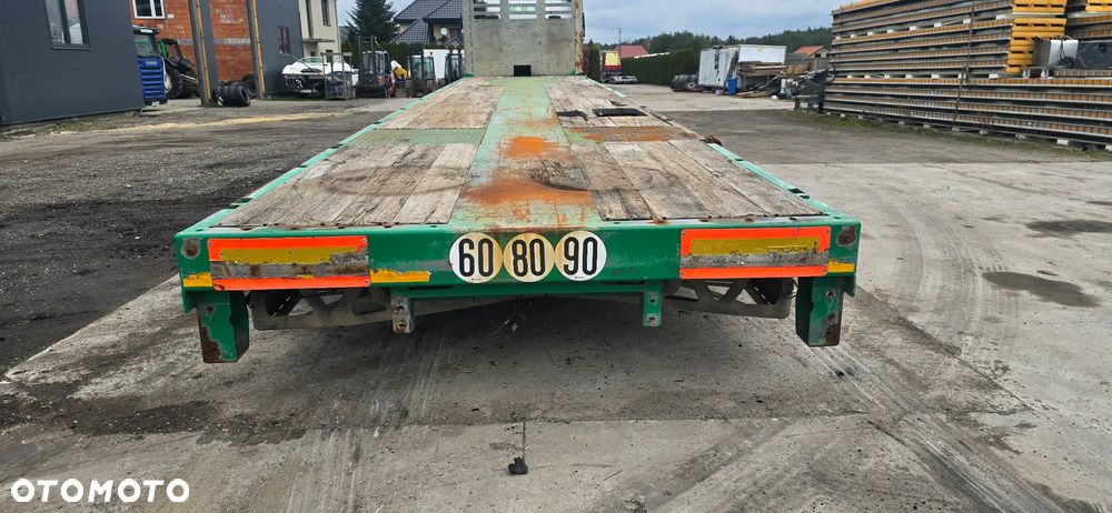 MAX Trailer 3 osiowa platforma mega Max Trailer - 3