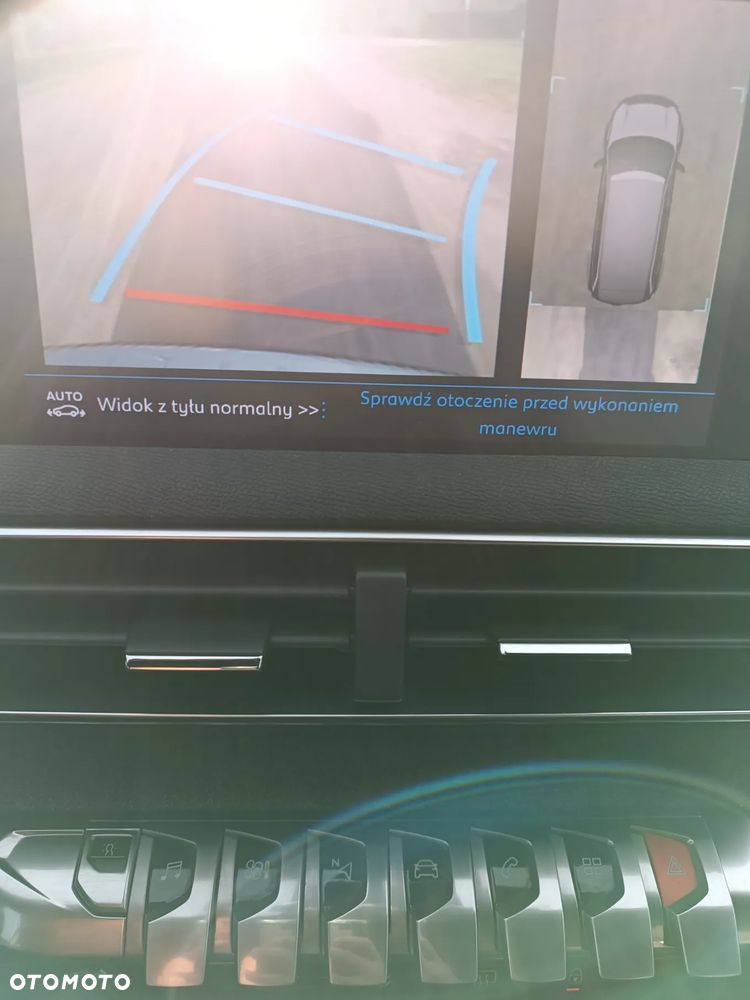 Peugeot 5008 BlueHDI 130 Allure Business-Paket - 40