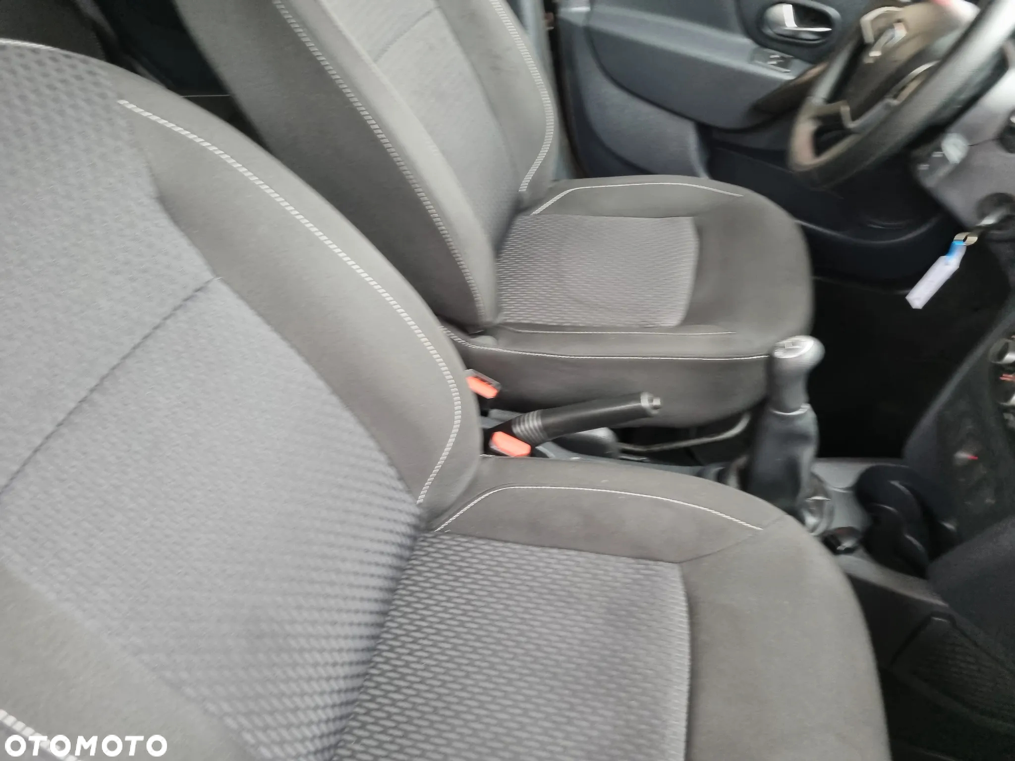 Dacia Logan MCV SCe 75 Laureate - 21