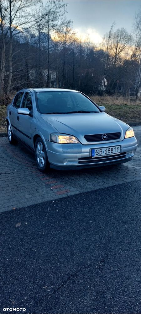 Opel Astra 2.0 DTI - 9