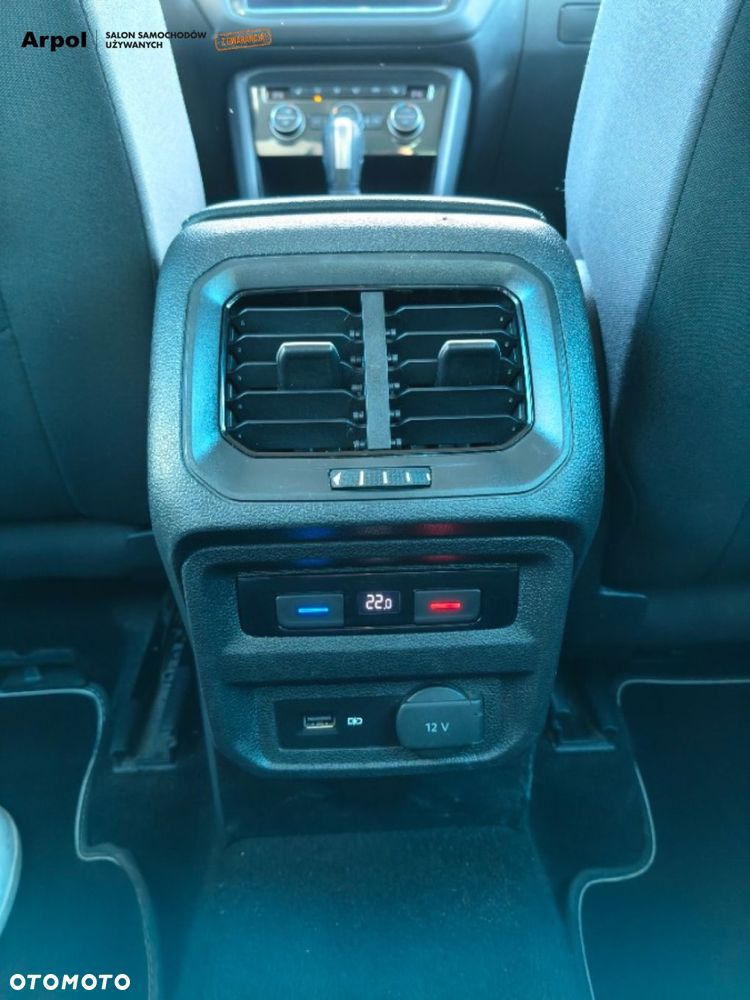 Volkswagen Tiguan - 30