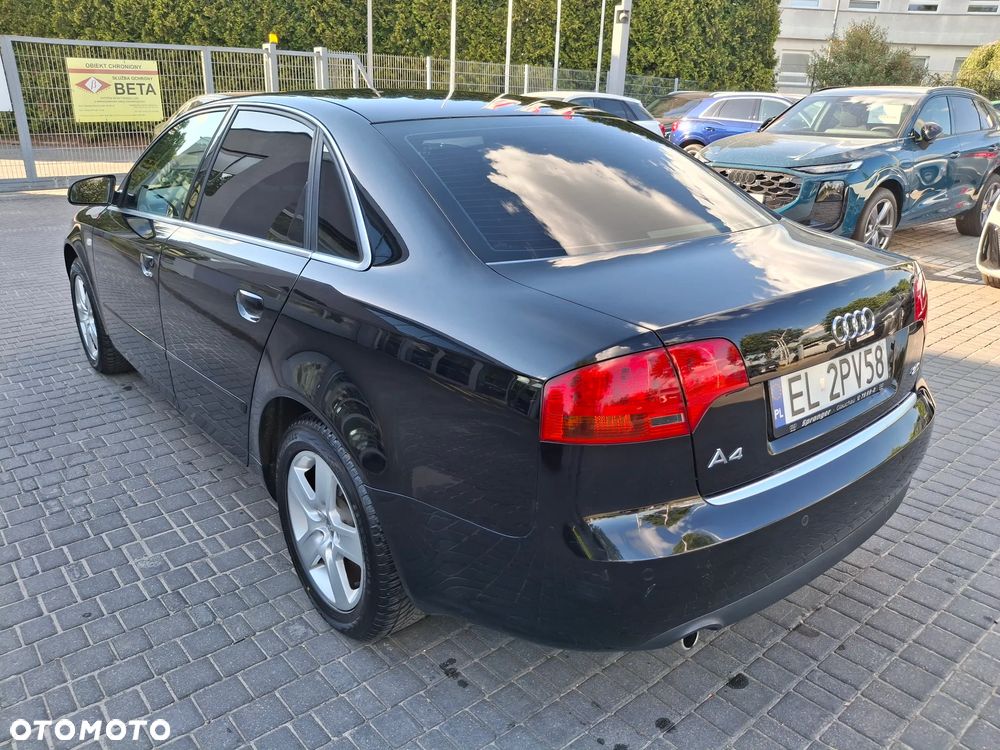 Audi A4 Limousine 2 - 2