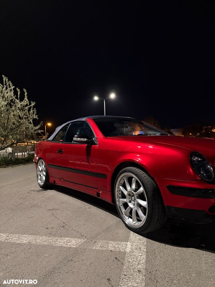 Mercedes-Benz CLK - 9