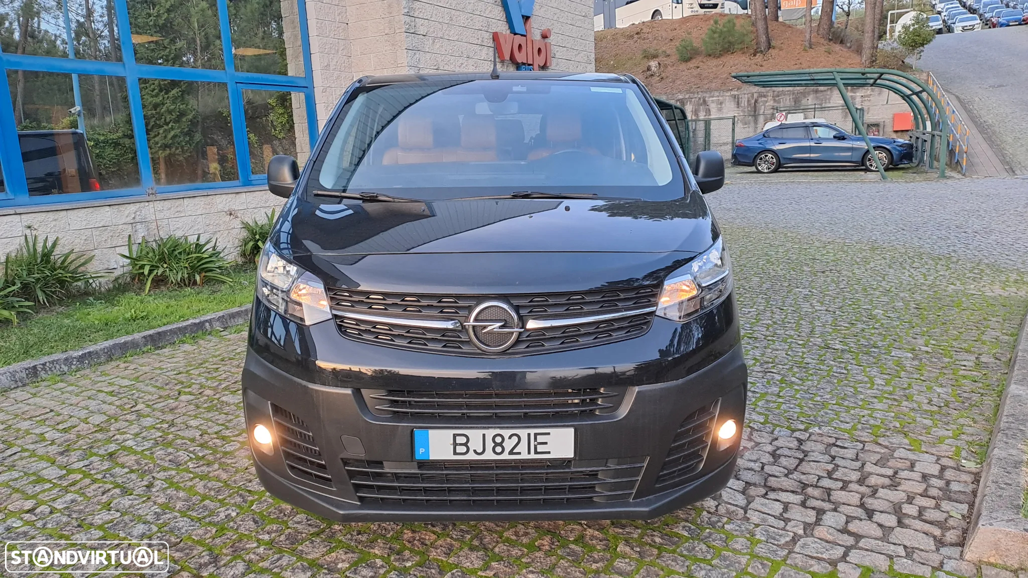 Opel Vivaro 1.5 CDTi L3H1 Essentia Inc - 5