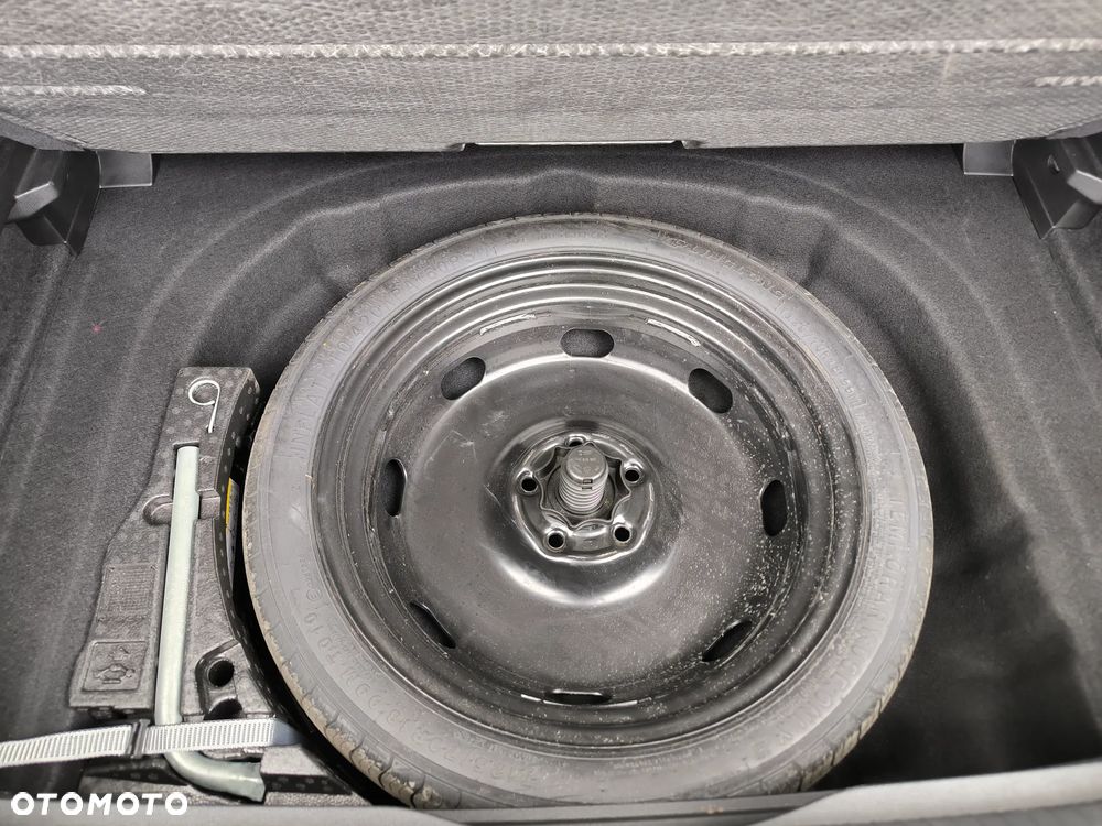 Volkswagen Golf 1.5 TSI EVO Life - 17