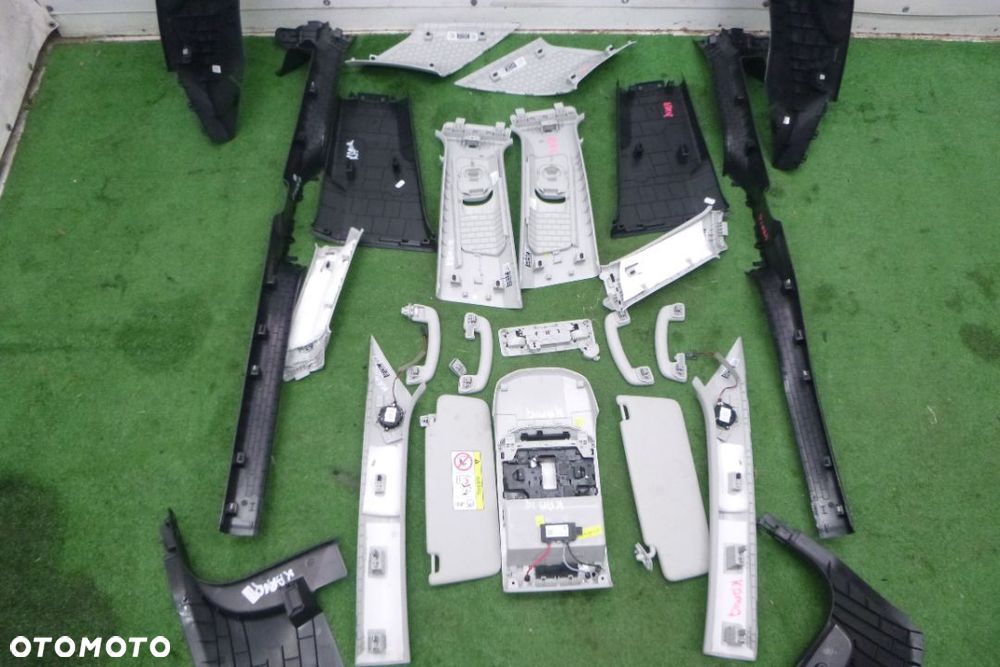 SKODA KAMIQ OSŁONA SŁUPKA TYLNEGO LAMPKA PODSUFITKI RACZKI PODSUFITKI OSŁONA PROGU OSŁONA TYLNEJ KANAPY 657863483 657863484 568867233 658867234 657868837A 657868802 658867243 658867244 658867287 658867288 657867281 657867282 657867765 657867766 657853369 657853370 58867246 658867245 - 7