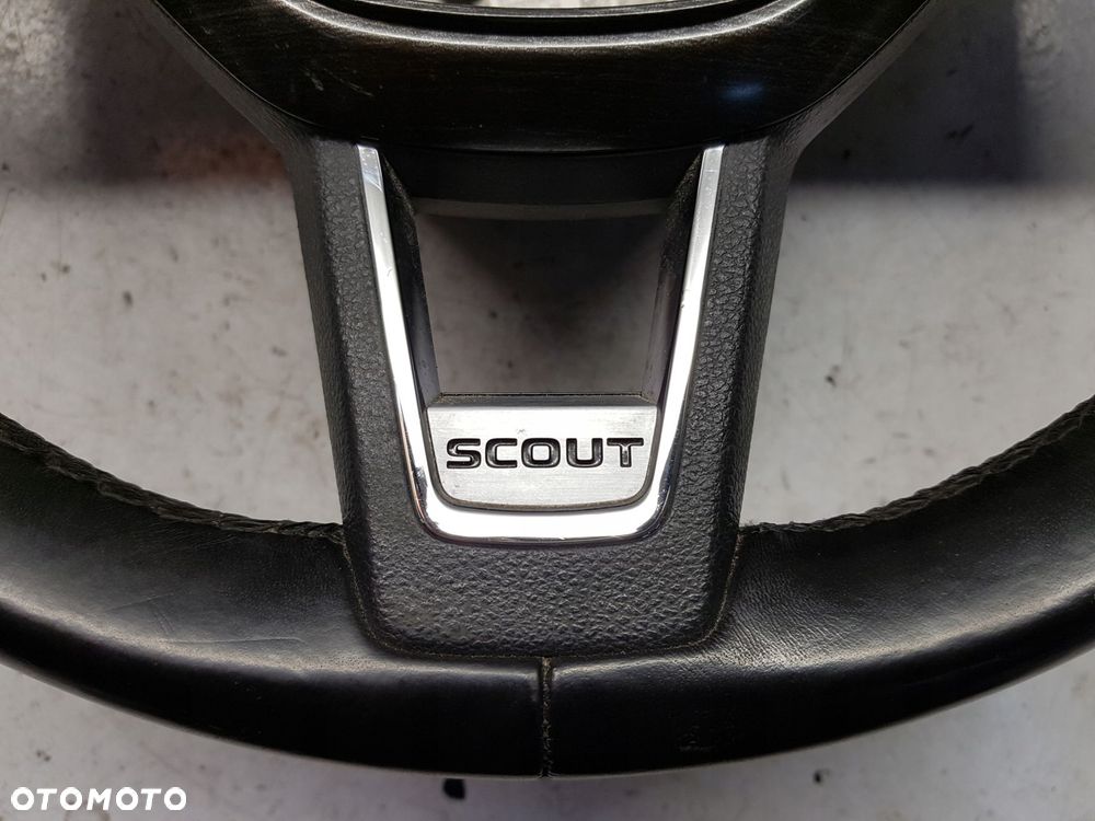 OCTAVIA 3 III 13-16r SCOUT KIEROWNICA SKÓRZANA - 3