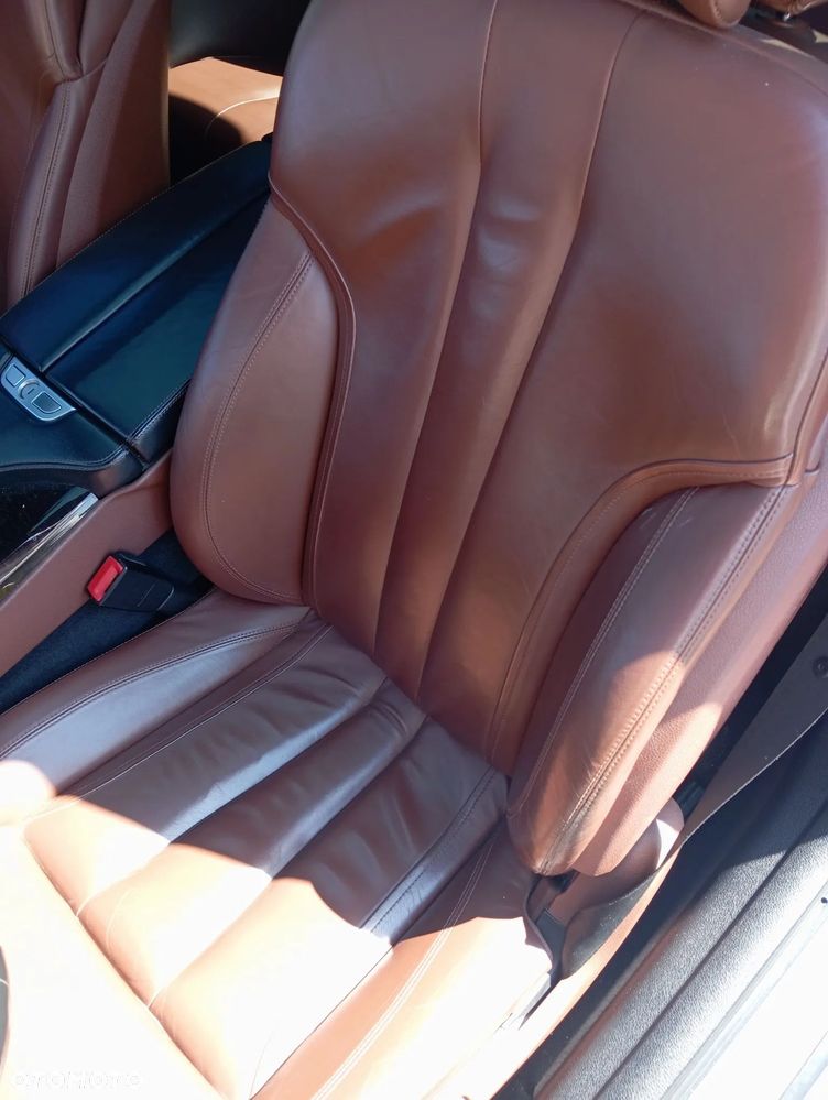 BMW Seria 6 650i - 7