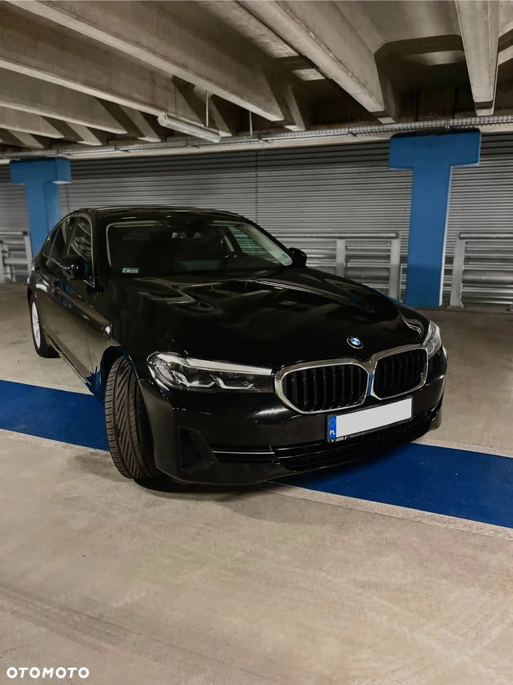 BMW Seria 5 520d xDrive MHEV - 1