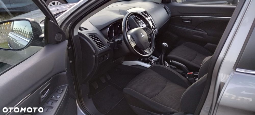 Mitsubishi ASX 1.6 2WD Comfort Edition - 12