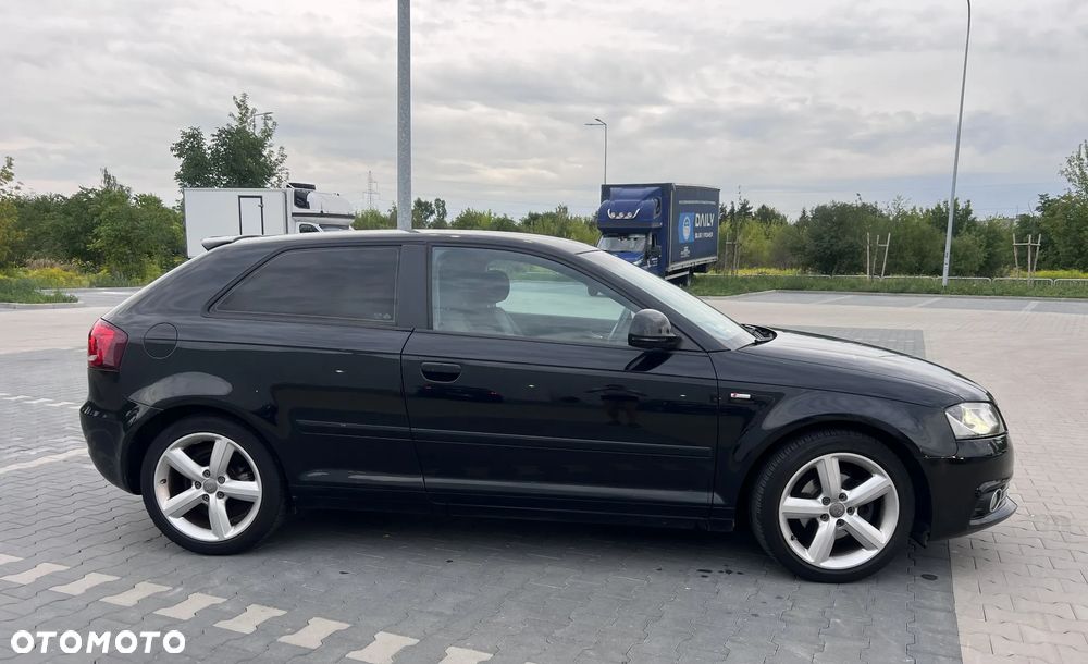 Audi A3 3-drzwiowe 1.6 TDI DPF Ambition - 7