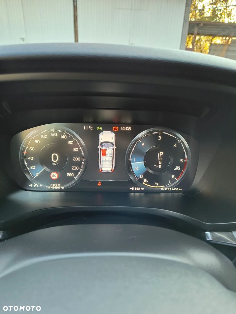 Volvo V60 D4 Momentum - 18