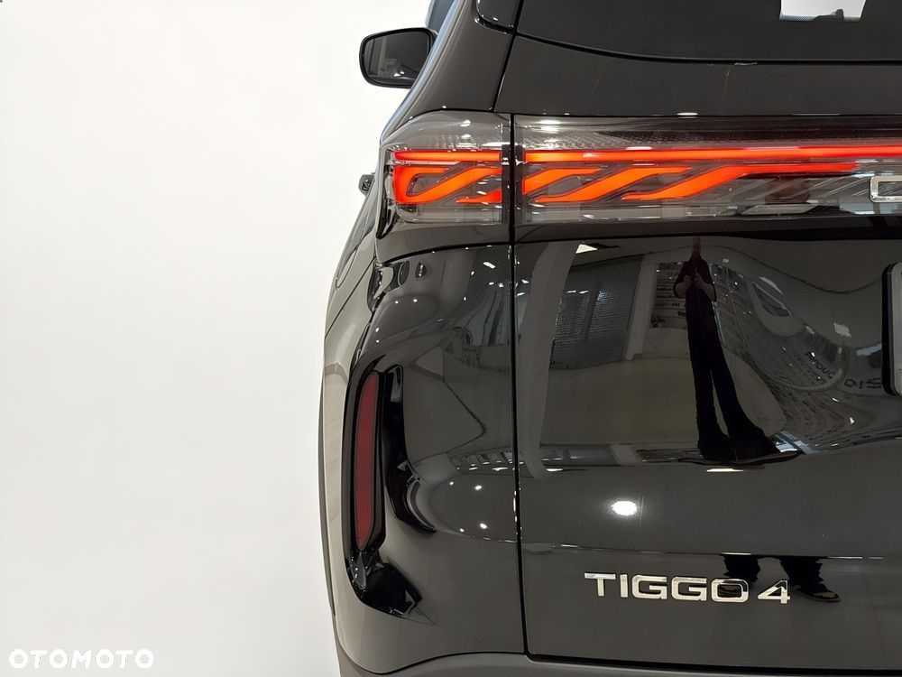 Chery Tiggo 4 1.5 GDI HEV Prestige DHT - 23