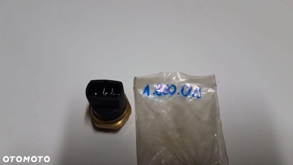 WŁĄCZNIK WENTYLATORA CHŁODNICY SEAT IBIZA,MARBELLA,TERRA/VOLVO 480 34165845 - 1