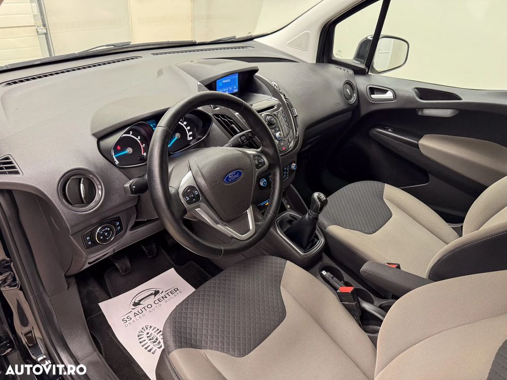 Ford Tourneo Courier 1.0 EcoBoost Titanium - 20