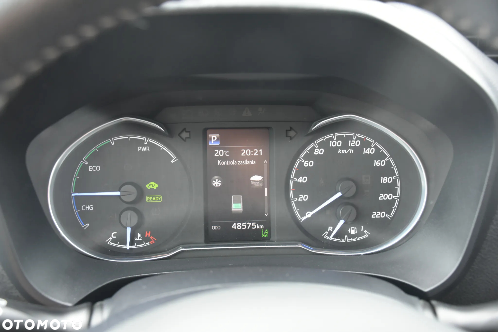 Toyota Yaris ver-hybrid-100-dynamic - 11