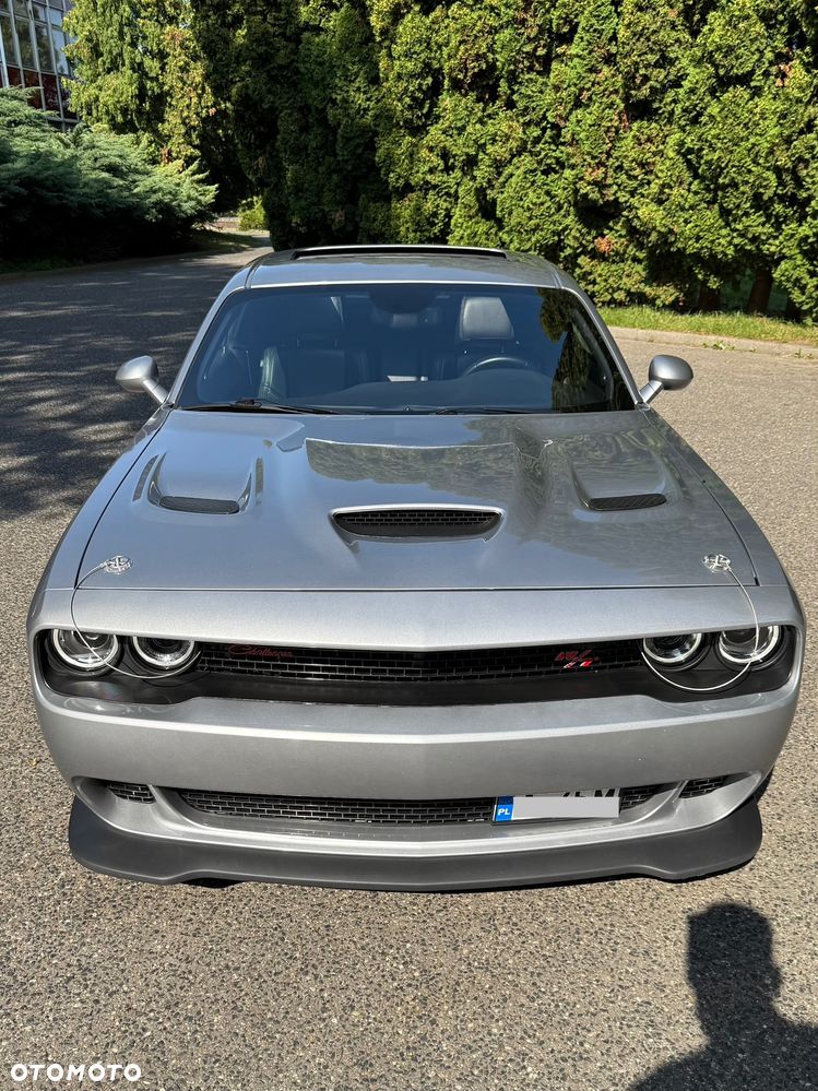 Dodge Challenger - 5