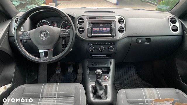 Volkswagen Tiguan 1.4 TSI BlueMotion Technology Lounge Sport & Style - 11