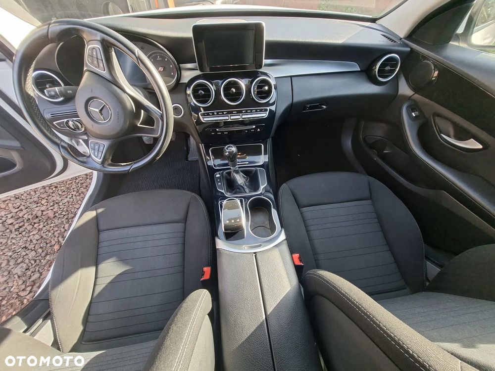 Mercedes-Benz Klasa C 220 (BlueTEC) d Avantgarde - 19