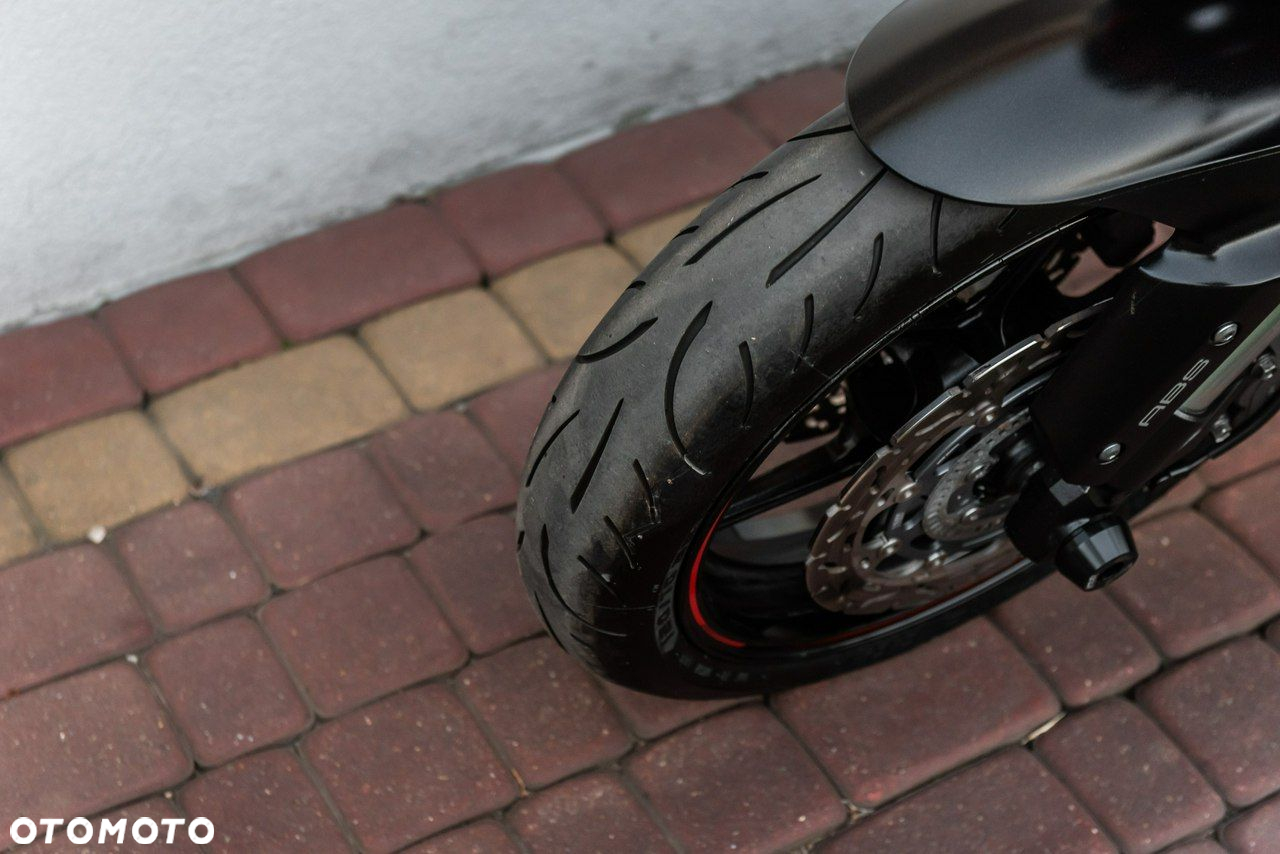 Kawasaki Z - 7
