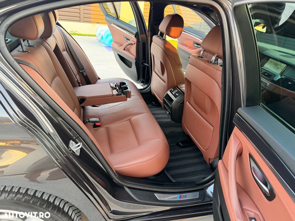 BMW Seria 5 520d xDrive Aut. M Sport Edition - 28