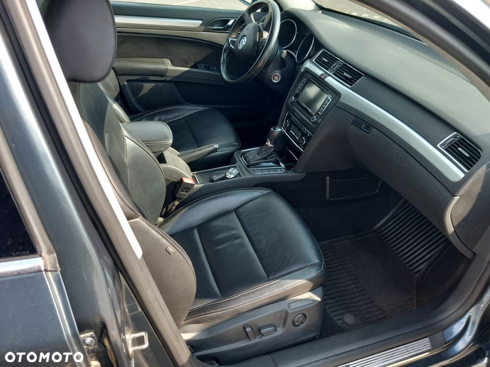 Skoda Superb 2.0 TDI DSG Ambition - 12