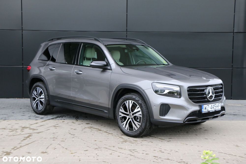 Mercedes-Benz GLB - 3