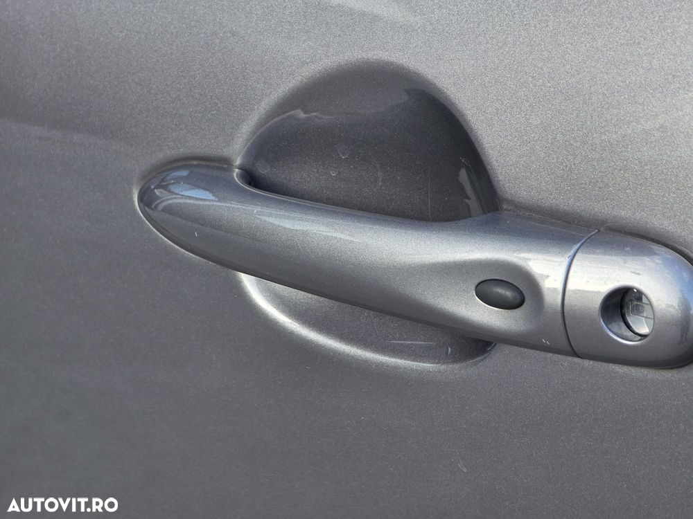 Renault Captur (ENERGY) TCe 90 INTENS - 17