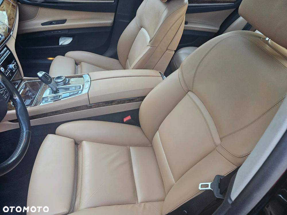 BMW Seria 7 730d xDrive - 10