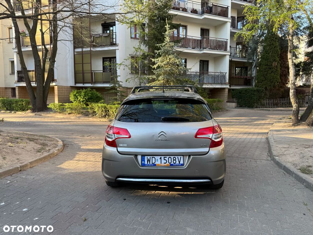 Citroën C4 1.6 HDi Seduction - 9