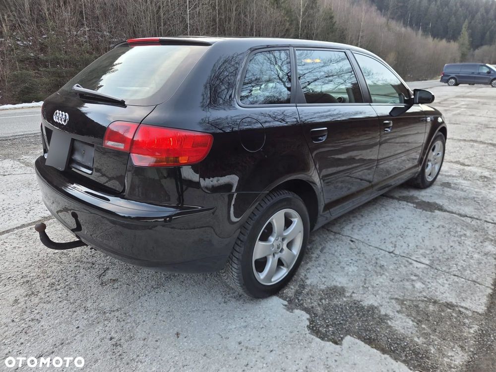 Audi A3 Sportback 1.6 Attraction - 12