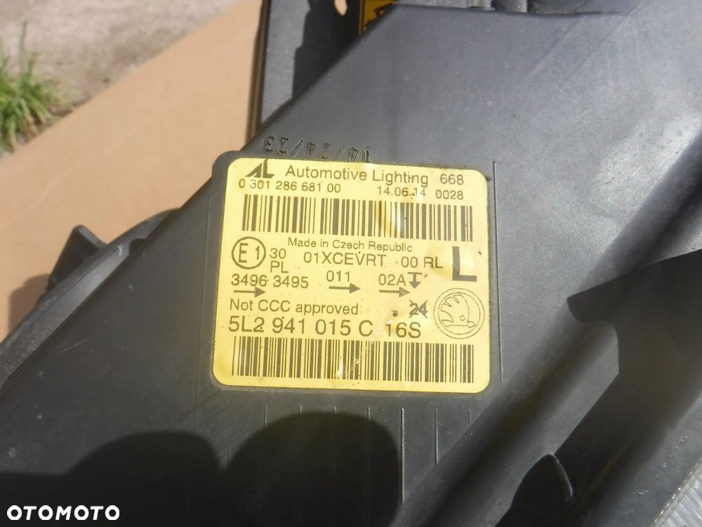 Skoda Yeti Lift xenon skretny lewy prawy lampa - 10