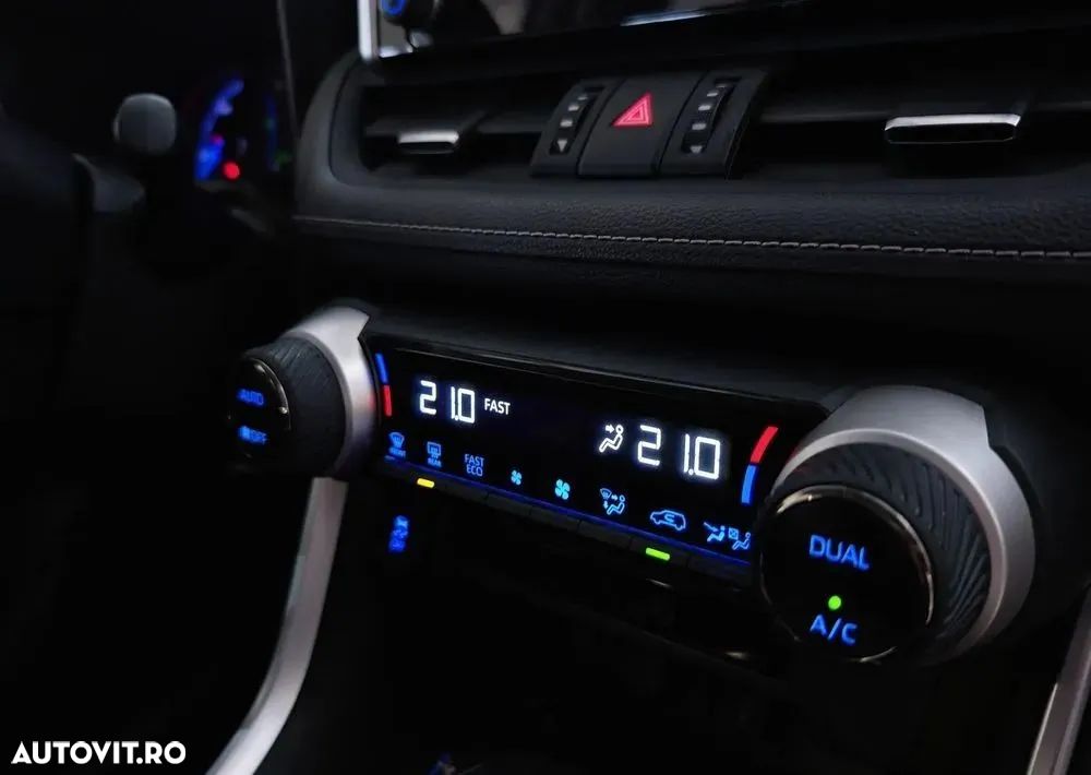 Toyota RAV4 2.5 Hybrid VVT-iE 4x2 Dynamic - 12