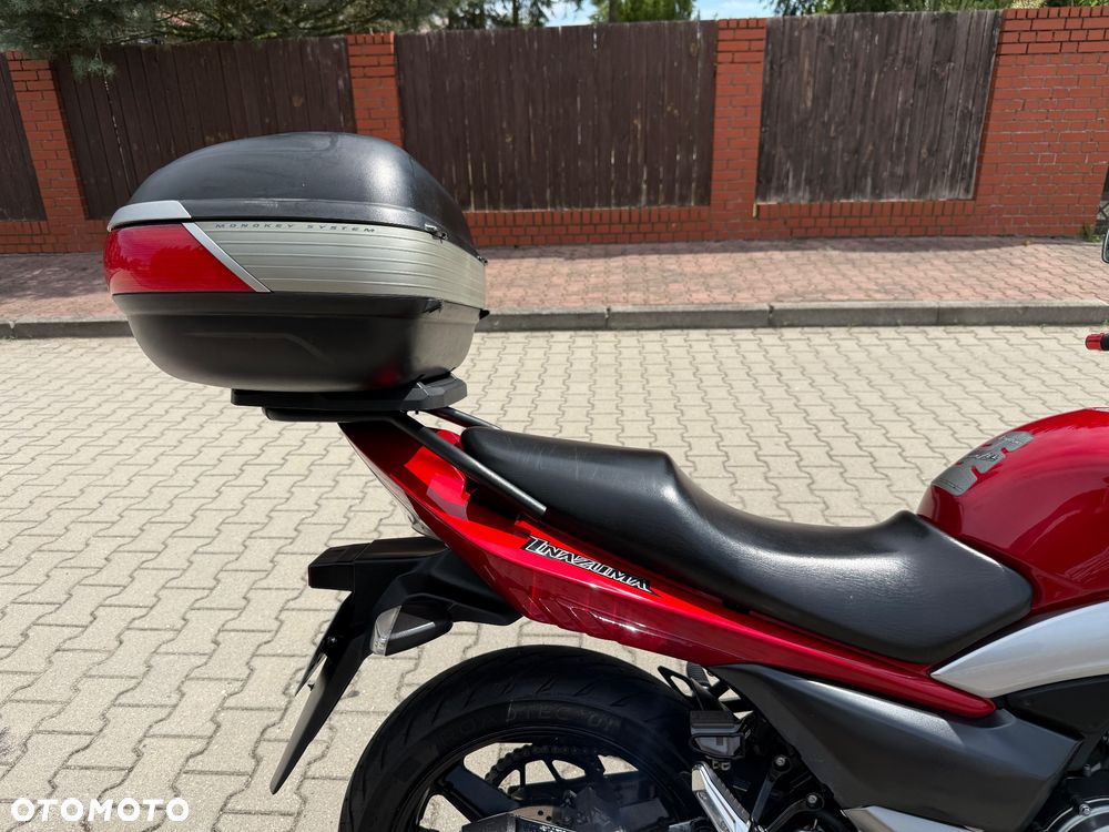 Suzuki GW 250 - 11
