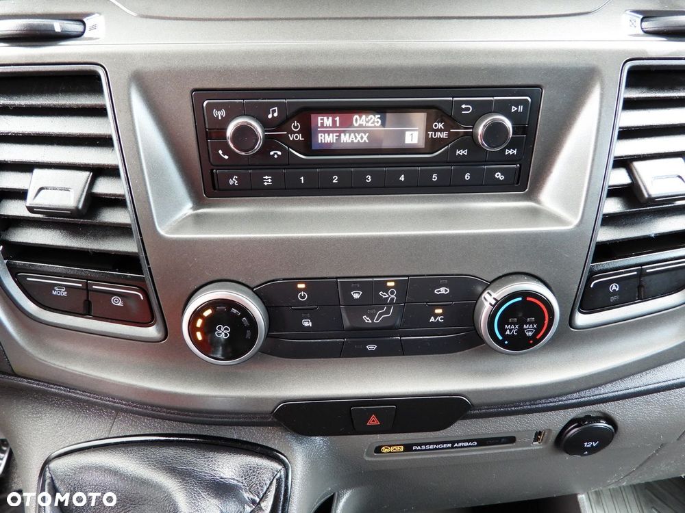 Ford TRANSIT  KONTENER WINDA 8 PALET TEMPOMAT LEDY KLIMATYZACJA  130KM - 34