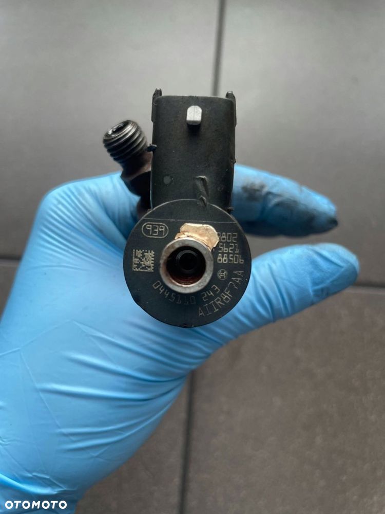 WTRYSKIWACZ 1.9 CDTI SAAB OPEL 0445110243 - 2