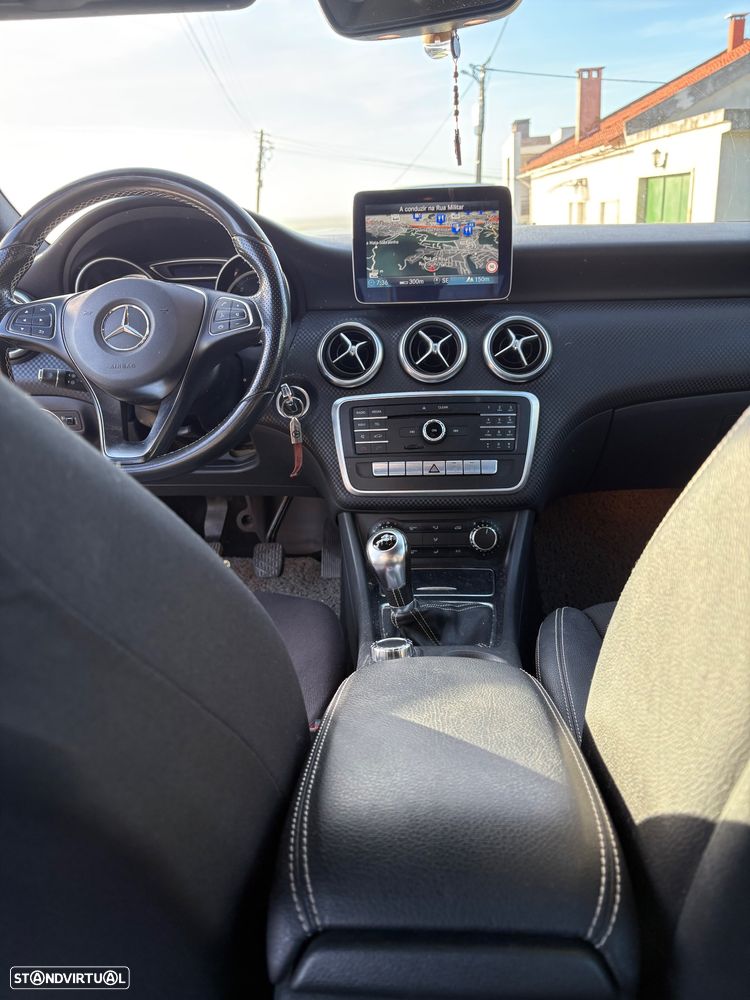 Mercedes-Benz A 180 d Urban - 2