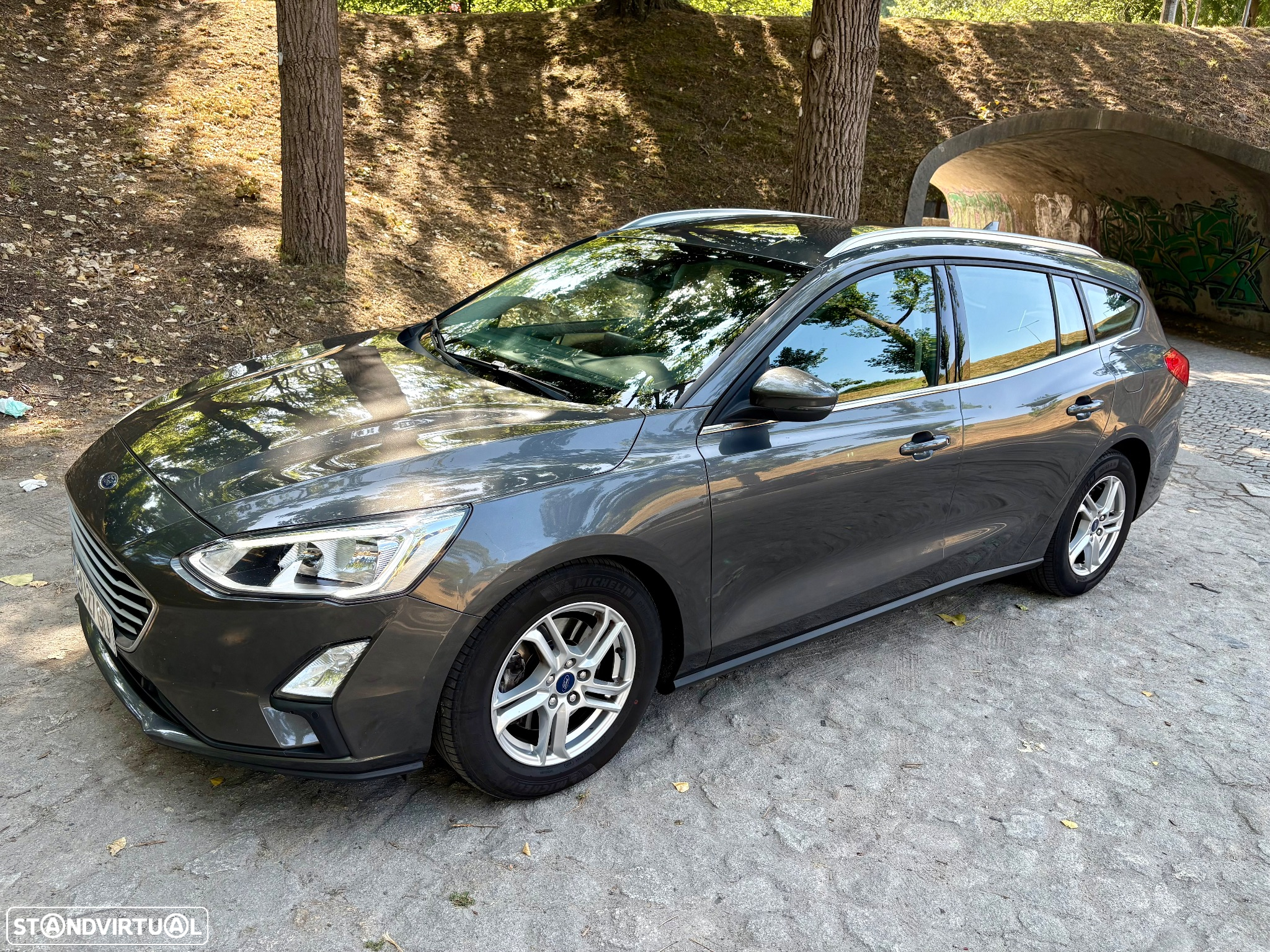 Ford Focus SW 1.0 EcoBoost S&S COOL&CONNECT - 2