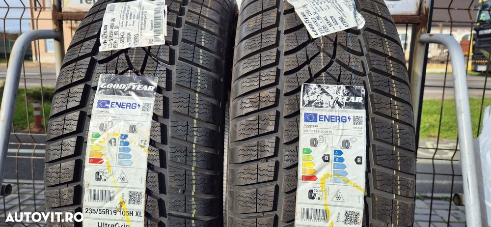 235 55 19 Goodyear - 3
