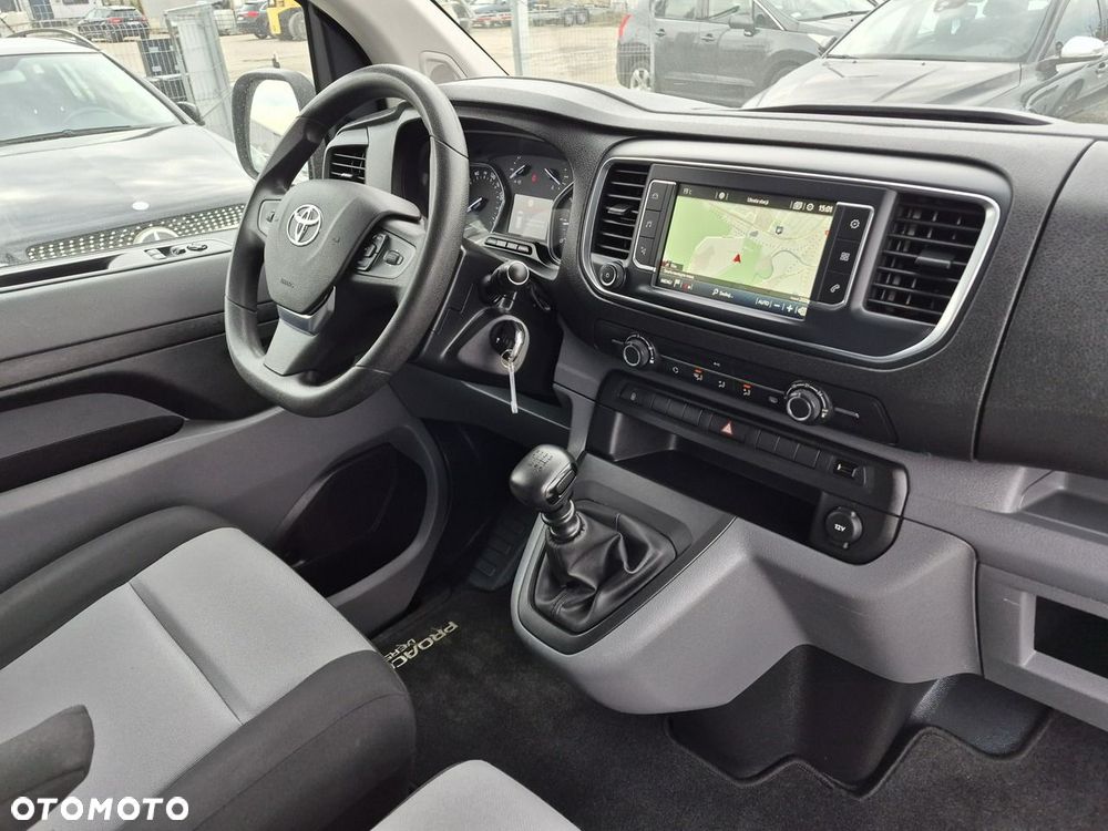 Toyota ProAce - 21
