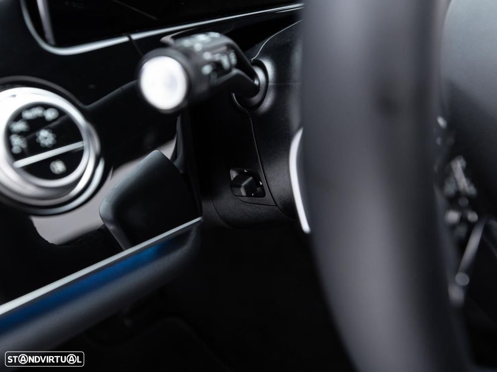 Mercedes-Benz E 300 de 4Matic All-Terrain - 18