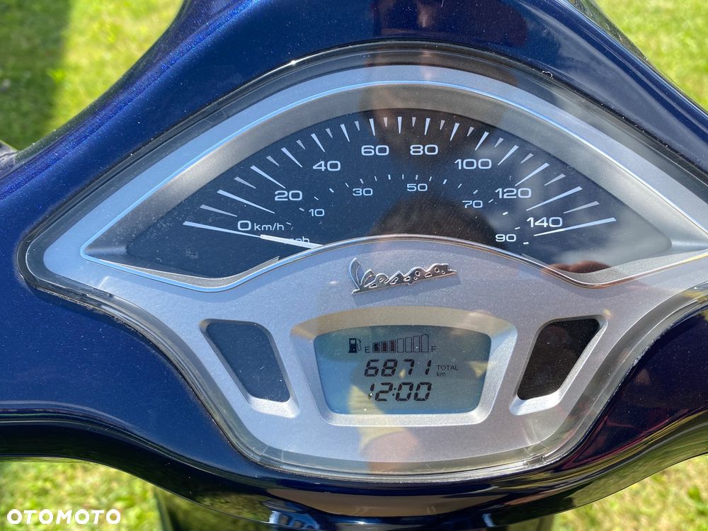 Vespa Primavera - 16