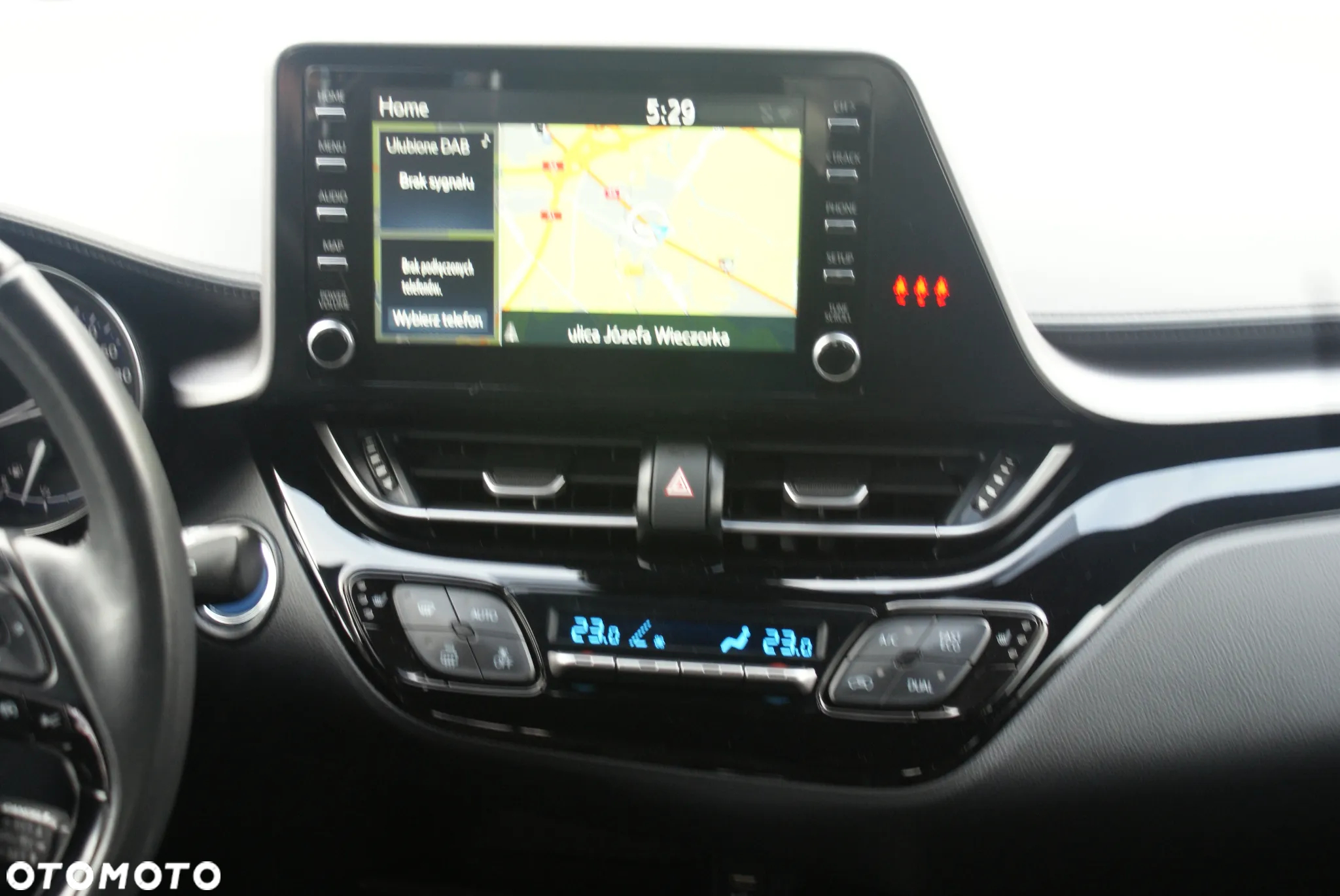 Toyota C-HR - 7