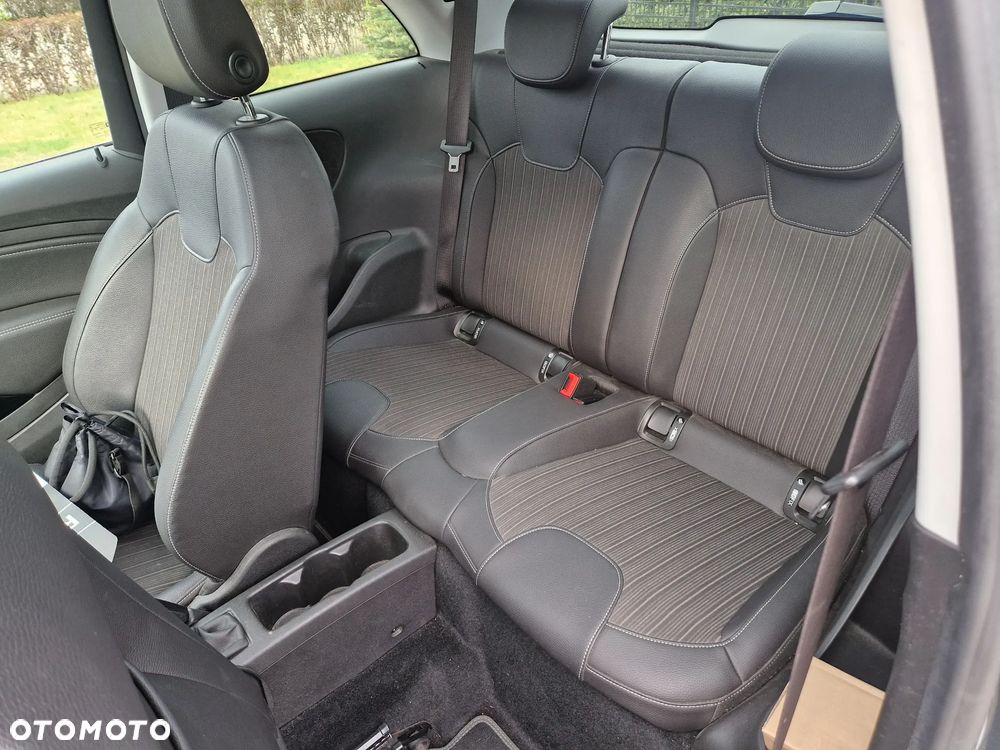 Opel Adam 1.4 120 Jahre - 11