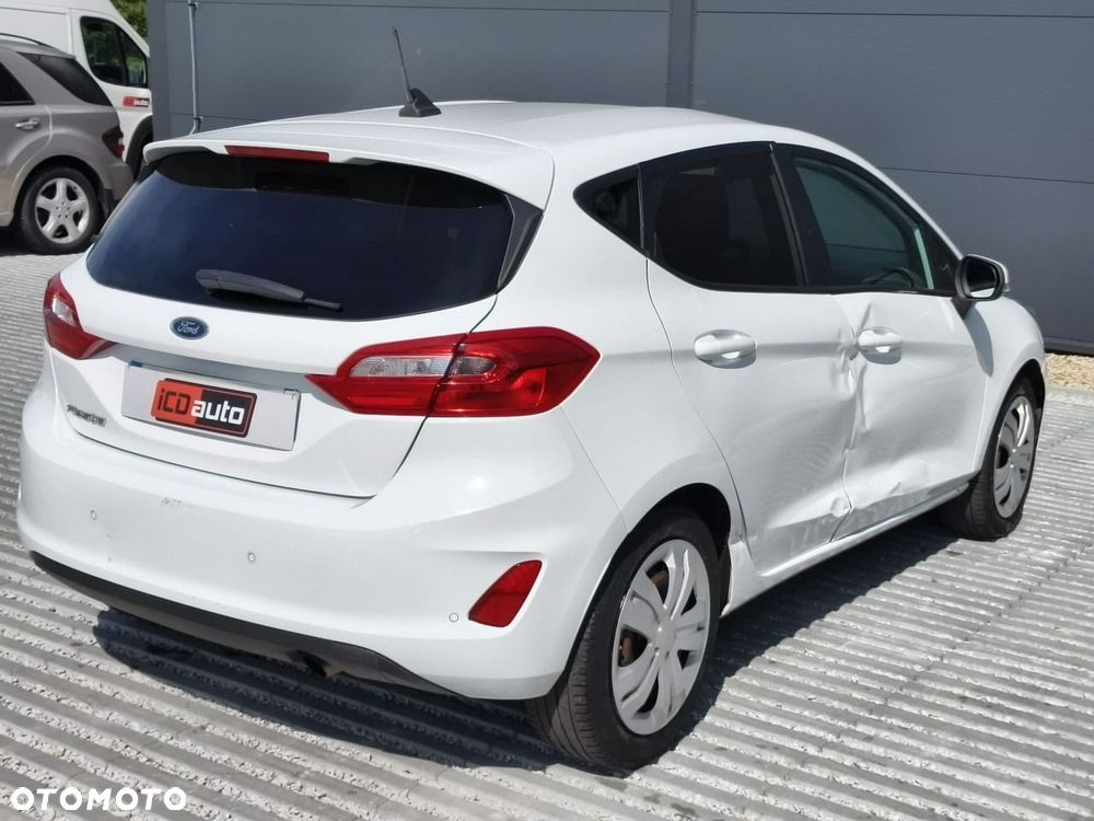 Ford Fiesta - 7