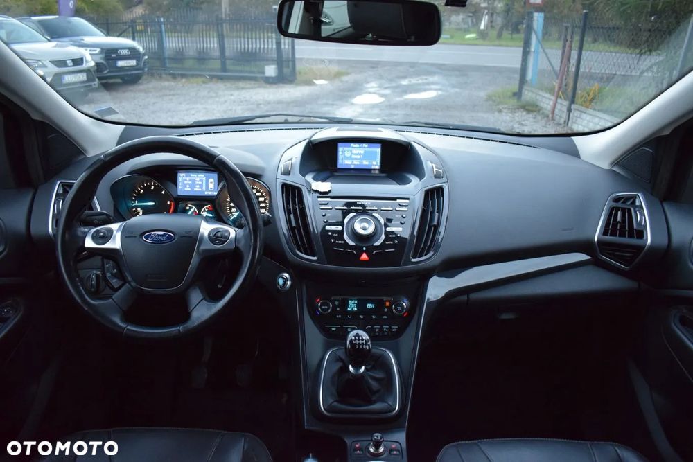 Ford Kuga 2.0 TDCi 4x4 Titanium - 8
