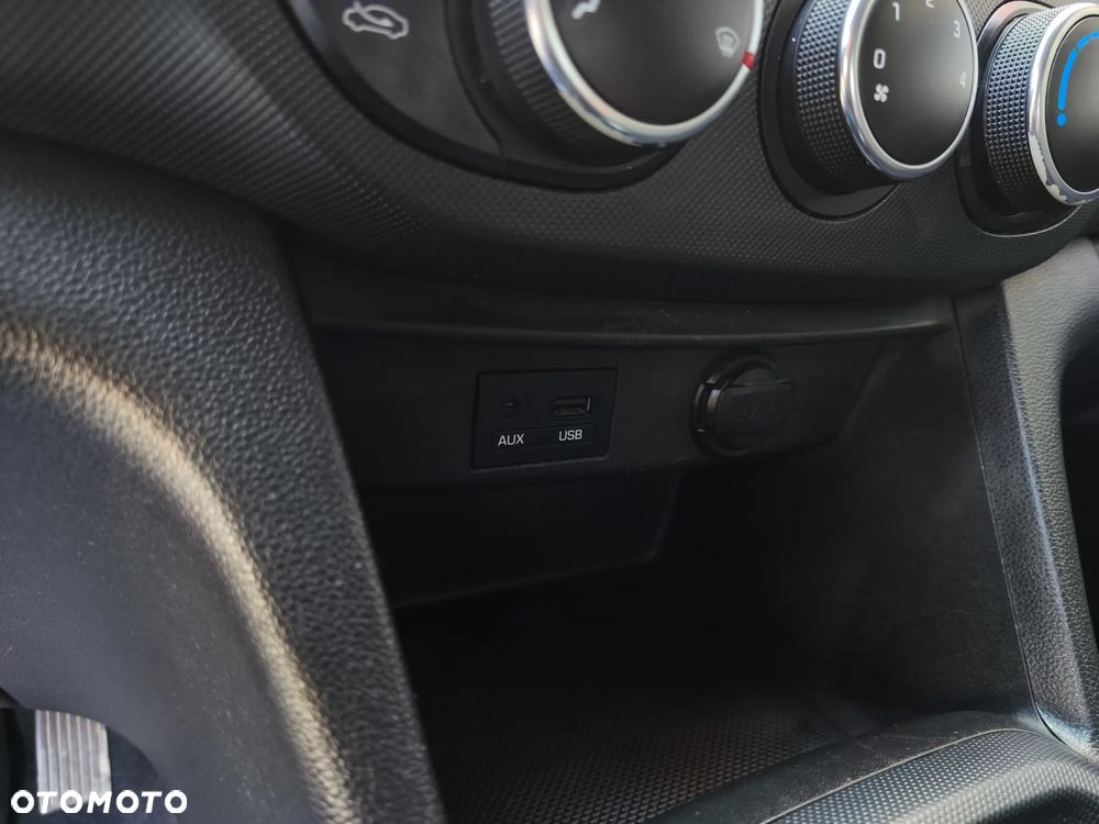 Hyundai i10 1.0 Black Line - 17