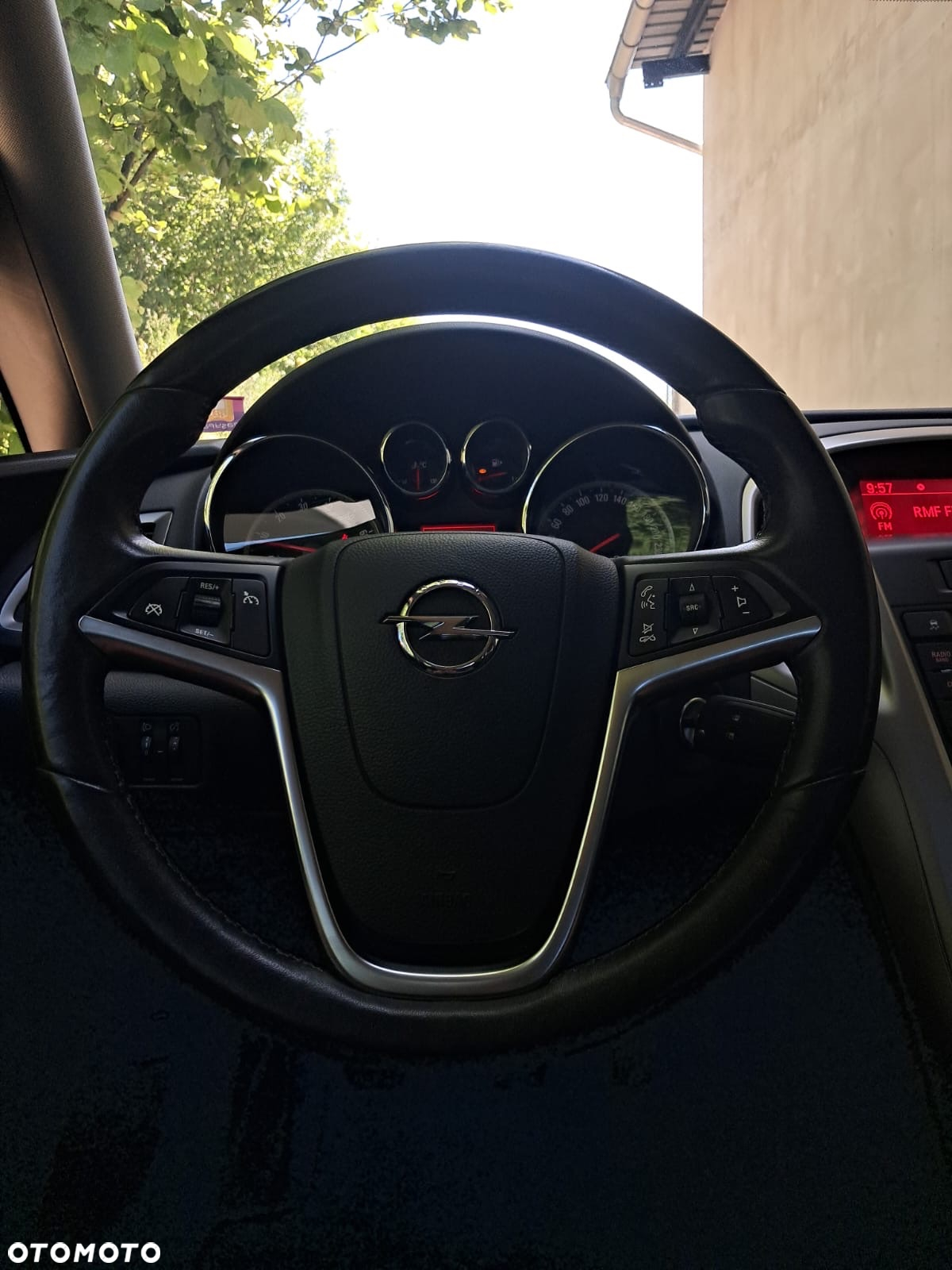 Opel Astra GTC 1.4 Turbo - 15