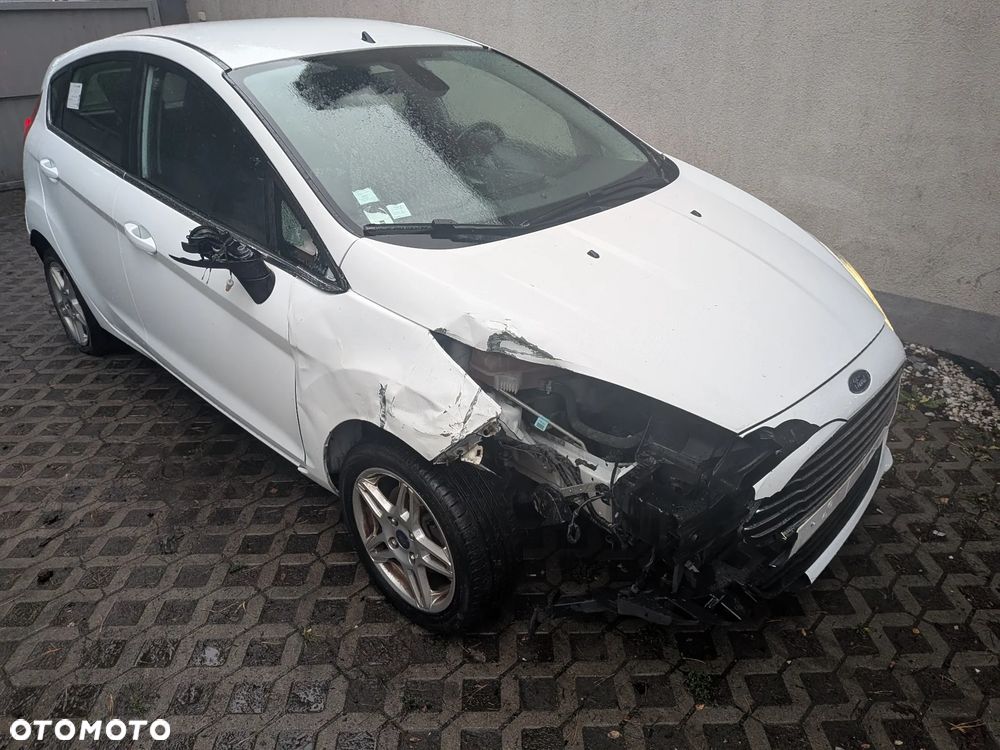 Ford Fiesta - 7