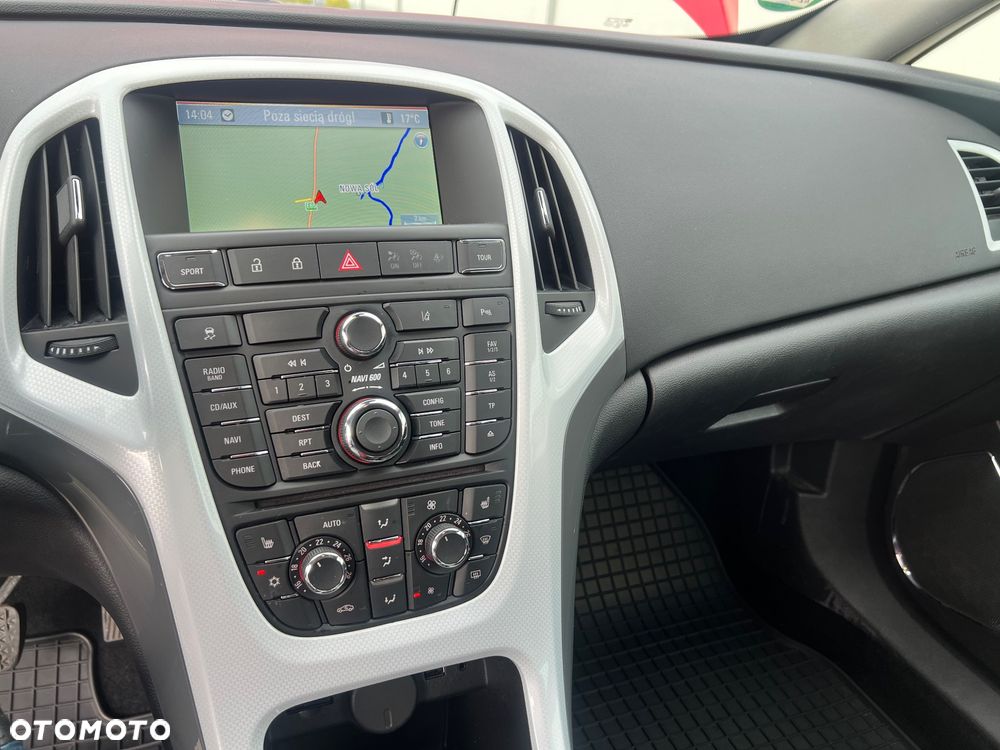 Opel Astra 1.6 Turbo Edition - 23